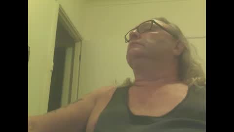 Snapshot of knobout chatting on January 9, 2025, 1:13 pm knobout online show from January 9, 2025, 1:13 pm