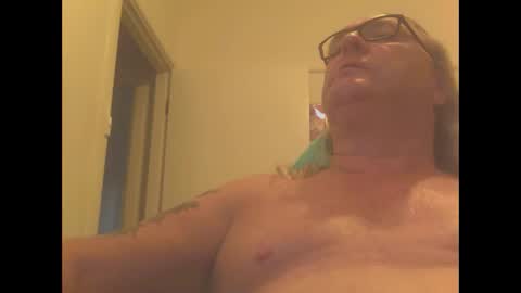 Snapshot of knobout chatting on January 13, 2025, 8:26 am knobout online show from January 13, 2025, 8:26 am