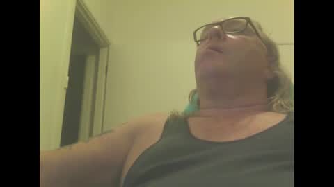 Snapshot of knobout chatting on January 16, 2025, 1:14 pm knobout online show from January 16, 2025, 1:14 pm