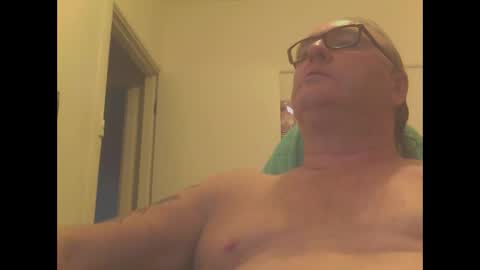 Snapshot of knobout chatting on February 2, 2025, 8:46 am knobout online show from February 2, 2025, 8:46 am