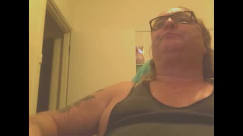 Snapshot of knobout chatting on February 11, 2025, 11:10 am knobout online show from February 11, 2025, 11:10 am