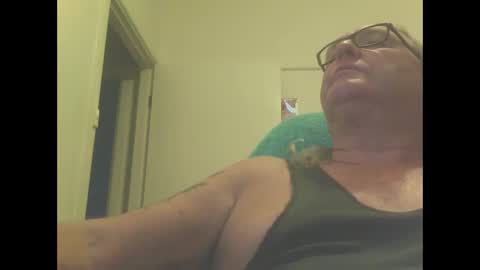 Snapshot of knobout chatting on February 23, 2025, 8:06 am knobout online show from February 23, 2025, 8:06 am