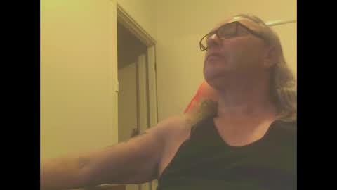 Snapshot of knobout chatting on September 14, 2025, 9:08 am knobout online show from September 14, 2025, 9:08 am