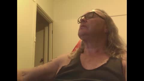 Snapshot of knobout chatting on September 21, 2025, 11:56 am knobout online show from September 21, 2025, 11:56 am