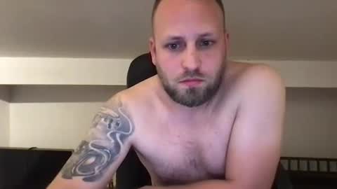 hugo online show from March 11, 2025, 7:58 pm