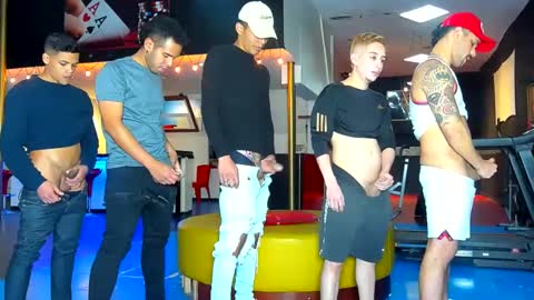 kobayaske online show from January 11, 2025, 12:33 am