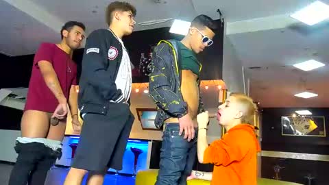 kobayaske online show from January 17, 2025, 12:20 am