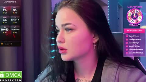 Mia online show from January 14, 2025, 7:32 pm