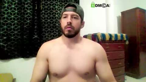 kolombianox online show from February 1, 2026, 5:50 am