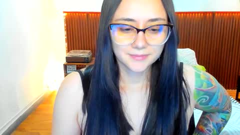 Kora Shadow online show from December 15, 2025, 8:02 pm