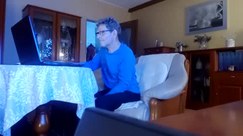 Korek online show from January 4, 2025, 2:03 am