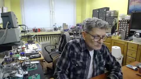 Korek online show from October 7, 2025, 3:31 pm