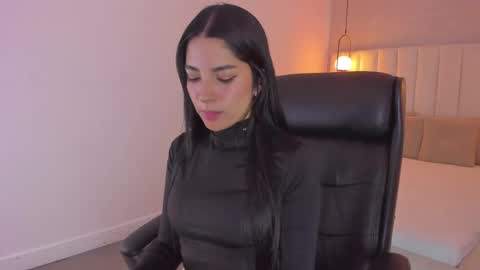 K O S M I C online show from February 10, 2025, 12:29 pm