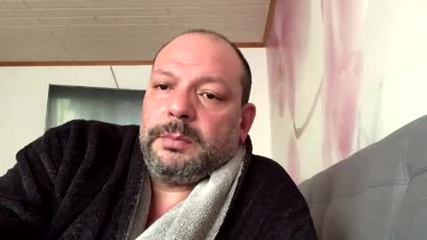 Snapshot of kostasgreek42 chatting on December 4, 2024, 8:56 am Kosta online show from December 4, 2024, 8:56 am