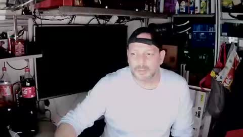 Snapshot of kostasgreek42 chatting on December 23, 2024, 6:16 pm Kosta online show from December 23, 2024, 6:16 pm