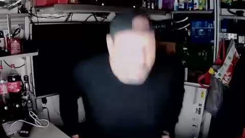 Snapshot of kostasgreek42 chatting on December 26, 2024, 4:58 pm Kosta online show from December 26, 2024, 4:58 pm