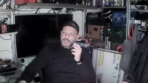 Snapshot of kostasgreek42 chatting on January 14, 2025, 6:38 pm Kosta online show from January 14, 2025, 6:38 pm