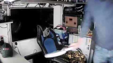 Snapshot of kostasgreek42 chatting on February 23, 2025, 12:05 pm Kosta online show from February 23, 2025, 12:05 pm