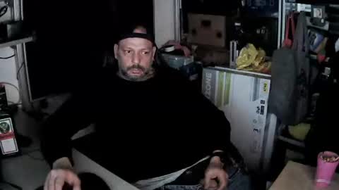 Snapshot of kostasgreek42 chatting on March 6, 2025, 8:16 pm Kosta online show from March 6, 2025, 8:16 pm