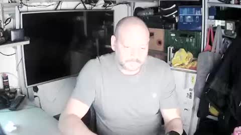 Snapshot of kostasgreek42 chatting on March 11, 2025, 5:46 pm Kosta online show from March 11, 2025, 5:46 pm