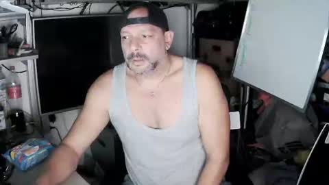 Snapshot of kostasgreek42 chatting on September 14, 2025, 2:49 pm Kosta online show from September 14, 2025, 2:49 pm