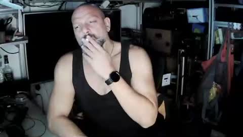 Snapshot of kostasgreek42 chatting on October 25, 2025, 7:08 pm Kosta online show from October 25, 2025, 7:08 pm