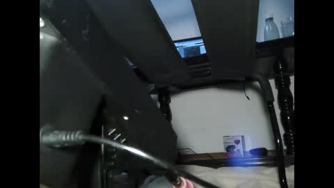 Snapshot of kotek400 chatting on January 28, 2025, 7:00 pm kotek400 online show from January 28, 2025, 7:00 pm