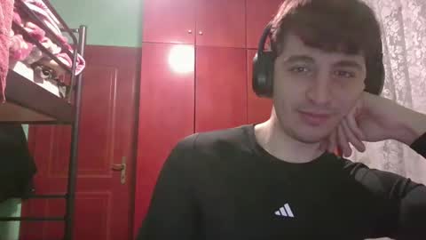 Snapshot of kou35ma chatting on February 3, 2026, 10:53 am kou35ma online show from February 3, 2026, 10:53 am