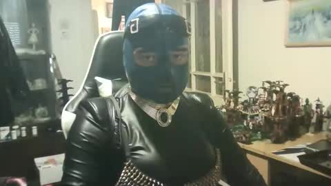 LatexPeti online show from April 19, 2026, 10:36 am