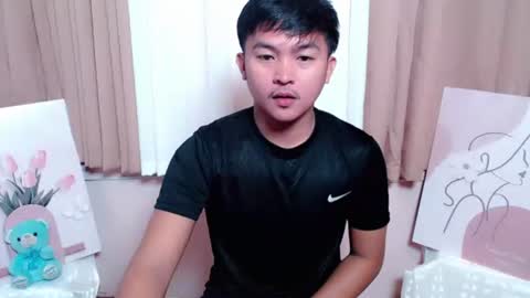 Snapshot of krezikeed chatting on December 1, 2025, 4:50 am krezikeed online show from December 1, 2025, 4:50 am