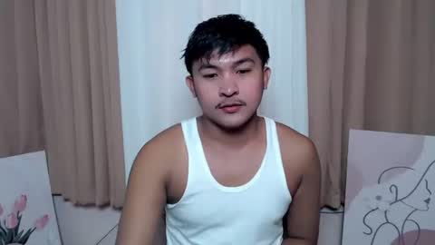 Snapshot of krezikeed chatting on December 3, 2025, 7:49 am krezikeed online show from December 3, 2025, 7:49 am