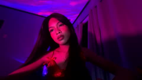 Snapshot of krimpie_xx chatting on March 2, 2026, 4:47 pm krimpie_xx online show from March 2, 2026, 4:47 pm