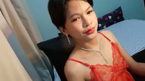 Snapshot of krimpie_xx chatting on April 7, 2026, 10:37 am krimpie_xx online show from April 7, 2026, 10:37 am