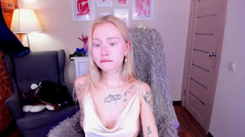 Snapshot of kris_grant chatting on January 12, 2025, 10:34 am kris_grant online show from January 12, 2025, 10:34 am