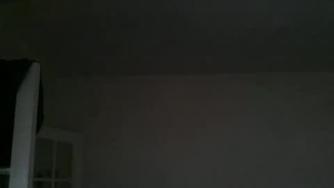 Snapshot of kris_tingle chatting on March 1, 2026, 12:07 pm Kris Tingle online show from March 1, 2026, 12:07 pm