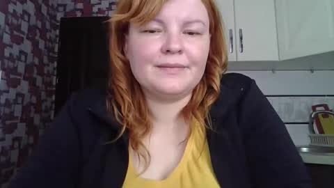 KrisryxONiks online show from May 15, 2026, 6:31 am