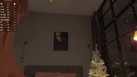 Snapshot of kriss0leoo chatting on December 13, 2024, 4:05 pm Mary online show from December 13, 2024, 4:05 pm