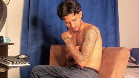 Snapshot of kriss_edwards chatting on March 17, 2026, 1:10 am Kriss online show from March 17, 2026, 1:10 am