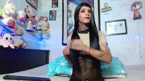 krisstal703358 online show from January 8, 2026, 4:26 am