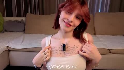 Sarah online show from March 25, 2026, 1:11 am