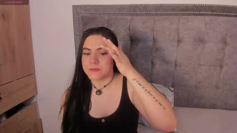 camila  online show from April 20, 2026, 12:24 am