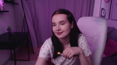 Snapshot of kristen_belll chatting on April 19, 2026, 1:16 am Sophia online show from April 19, 2026, 1:16 am