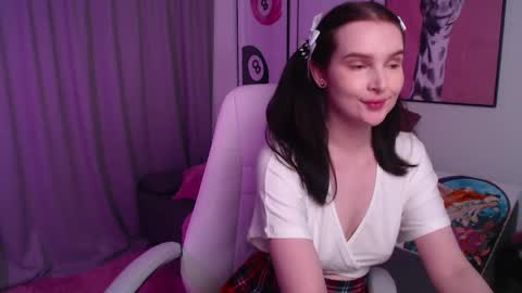 Snapshot of kristen_belll chatting on May 10, 2026, 1:11 am Sophia online show from May 10, 2026, 1:11 am
