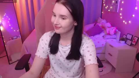 Snapshot of kristen_belll chatting on May 21, 2026, 1:12 am Sophia online show from May 21, 2026, 1:12 am