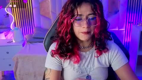 kristen_tay online show from March 27, 2026, 9:10 am