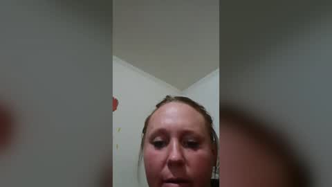 Snapshot of kristenyork45 chatting on August 9, 2026, 4:06 am kristenyork45 online show from August 9, 2026, 4:06 am