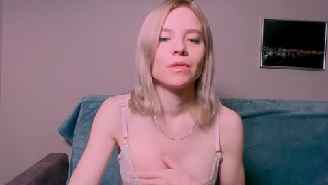 kristina_vagner online show from February 11, 2026, 1:43 am