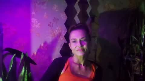 Snapshot of kristinagold44 chatting on January 3, 2025, 10:08 pm Kristina online show from January 3, 2025, 10:08 pm