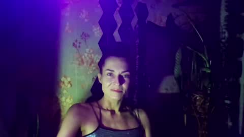 Snapshot of kristinagold44 chatting on February 11, 2025, 4:56 pm Kristina online show from February 11, 2025, 4:56 pm