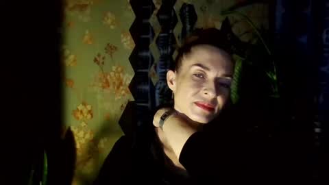 Snapshot of kristinagold44 chatting on February 12, 2025, 2:10 pm Kristina online show from February 12, 2025, 2:10 pm